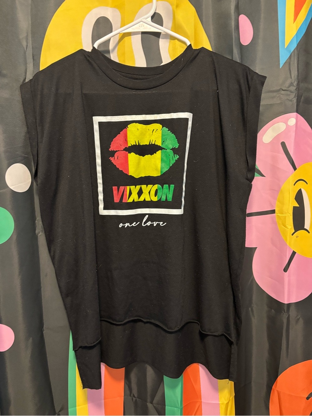 DIXXON Black Graphic Tank Top with Red Yellow Green Lip Print
